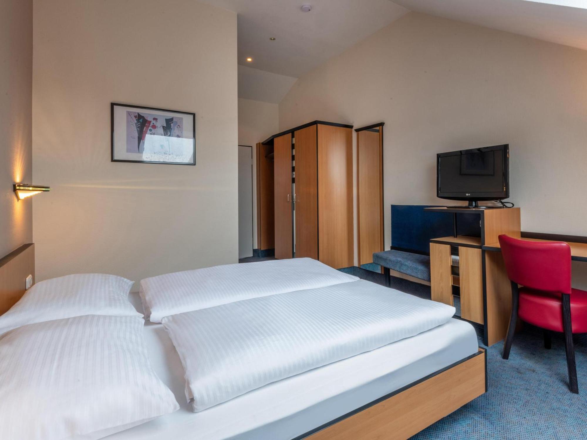Hotel B&B Hotel Eschweiler 2*